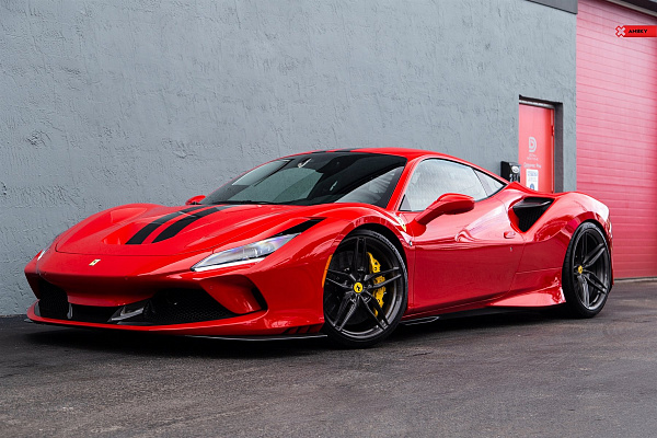 Фото дисков Anrky AN17 Глянцевый темный лак на Ferrari F8