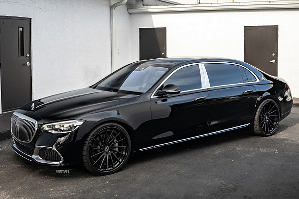Фото дисков Strasse Wheels SV15T Deep Concave FS Другой цвет на Mercedes-Benz S-Class (W223)