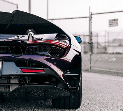 Фото дисков Brixton Forged CM6-RS на McLaren 720S