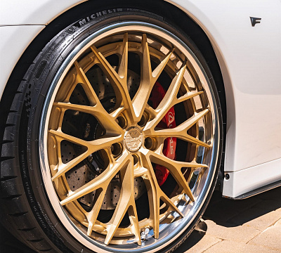 Фото дисков Anrky AN30 на Lexus LFA