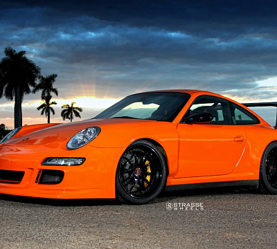 Фото дисков Strasse Wheels R10 Performance на Porsche 911 VI