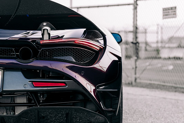 Фото дисков Brixton Forged CM6-RS Черный сатин на McLaren 720S