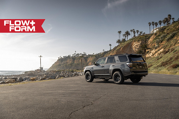 Фото дисков HRE FT1 Черный сатин на Toyota 4Runner V