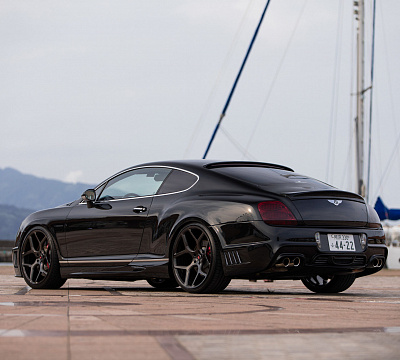Фото дисков Vossen CG-205 на Bentley Continental GT II