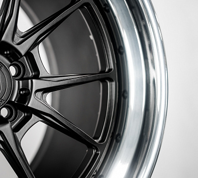 Strasse Wheels SV10 Track