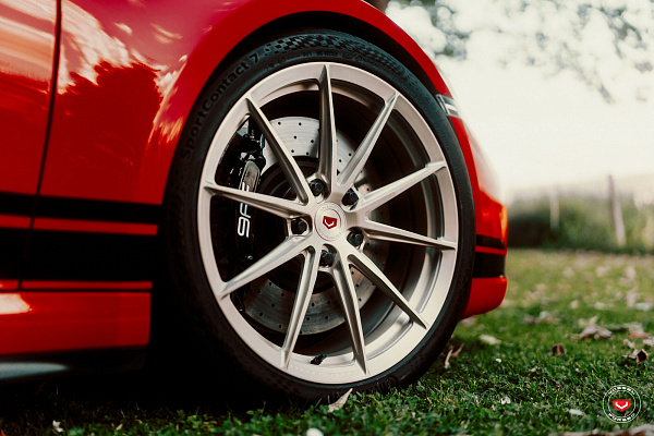 Фото дисков Vossen VPS-1 Глянцевая шампань на Porsche 911 VIII