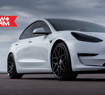 Фото дисков HRE FF01 на Tesla Model 3