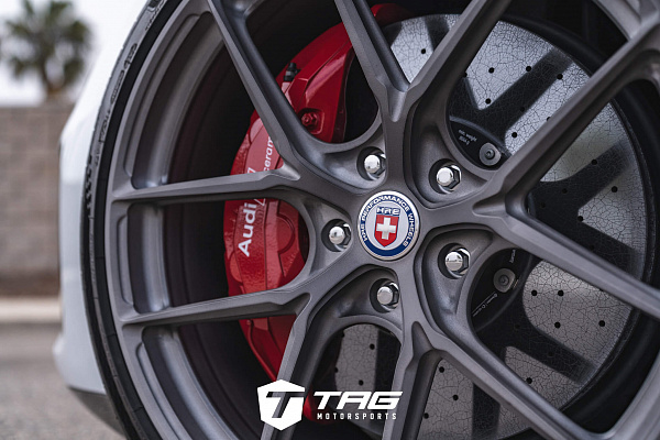 Фото дисков HRE P101SC Сатиновый темный лак на Audi E-tron GT