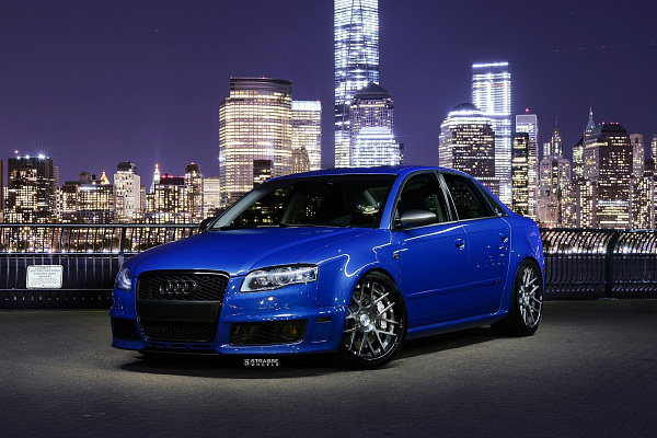 Фото дисков Strasse Wheels SM7 Deep Concave Другой цвет на Audi A/S/RS 4 (B8)