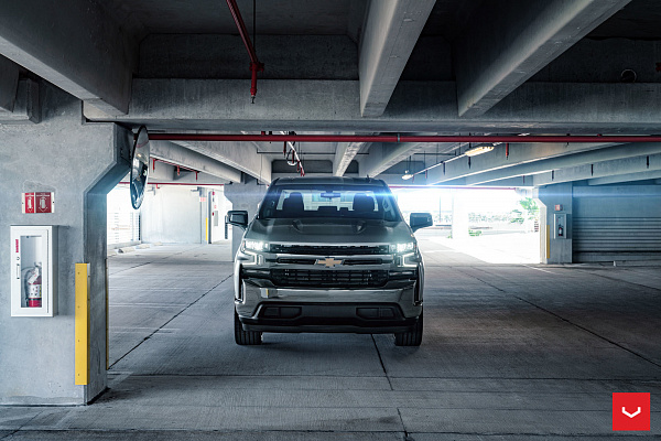 Фото дисков Vossen HF6-2 Алмазная проточка на Chevrolet Silverado IV
