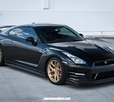 Фото дисков HRE R101 Lightweight на Nissan GT-R
