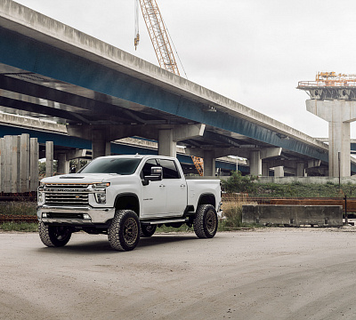 Фото дисков Vossen HFX-1 (8-Lug) на Chevrolet Silverado IV