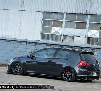 Фото дисков BC Forged HCS21 на Volkswagen Golf VII
