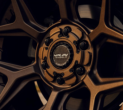 Фото дисков 4PLAY 4P83 на Toyota Tundra III
