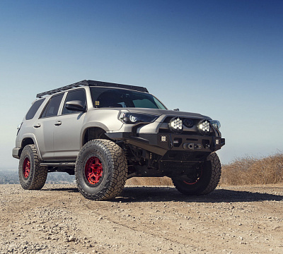 Фото дисков Black Rhino RENO на Toyota 4Runner V