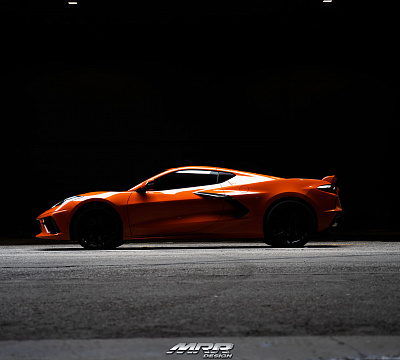 Фото дисков MRR FS01 на Chevrolet Corvette C8