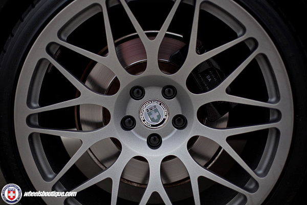 Фото дисков HRE 300M Сатиновый графит на Audi A/S/RS 5 (8T)