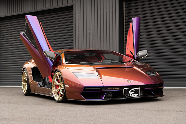 Фото дисков Anrky S2-X0 Глянцевое золото на Lamborghini Countach