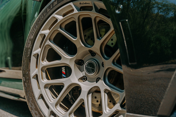 Фото дисков Brixton Forged TR08 AERO1 Другой цвет на BMW 5/M5 (G60/G90)