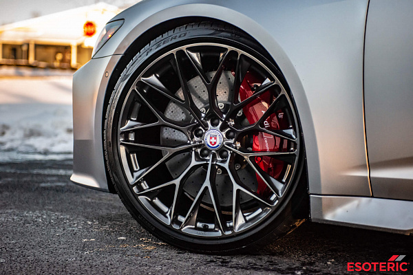Фото дисков HRE P200 Глянцевый темный лак на Audi A/RS 6 (C8)