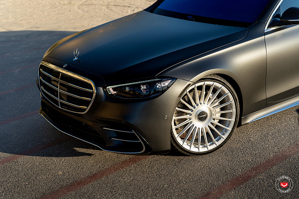 Фото дисков Vossen S17-13 Глянцевый лак на Mercedes-Benz S-Class (W223)