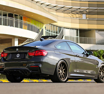 Фото дисков HRE C103 на BMW 4/M4 (F32/F82)
