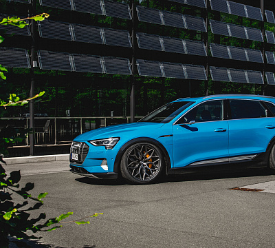 Фото дисков Vossen HF-2 на Audi E-tron