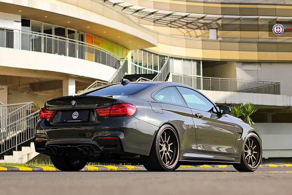 Фото дисков HRE C103 Сатиновая бронза на BMW 4/M4 (F32/F82)