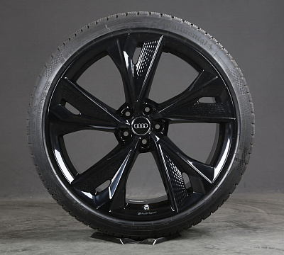 Audi 5 V Spoke Structur RS C8