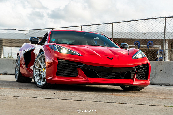 Фото дисков Anrky AN28 Глянцевый лак на Chevrolet Corvette C8