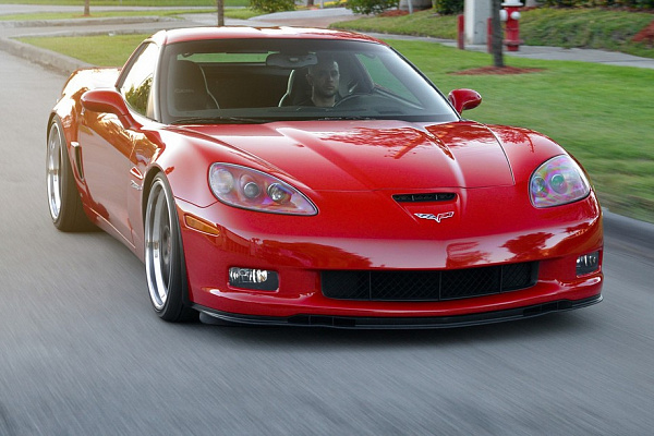 Фото дисков Strasse Wheels R10 Performance Другой цвет на Chevrolet Corvette C6