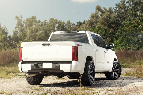Фото дисков 4PLAY 4P63  на Toyota Tundra III