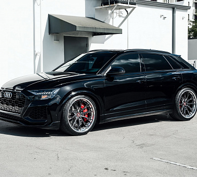 Фото дисков Anrky S3-X5 на Audi Q8