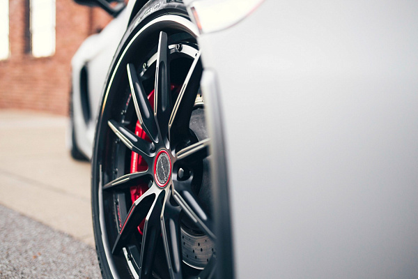 Фото дисков Brixton Forged R11-R Черный сатин на Porsche Cayman II