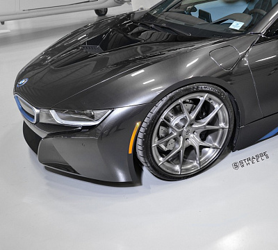Фото дисков Strasse Wheels SM5R Deep Concave Monoblock на BMW i8