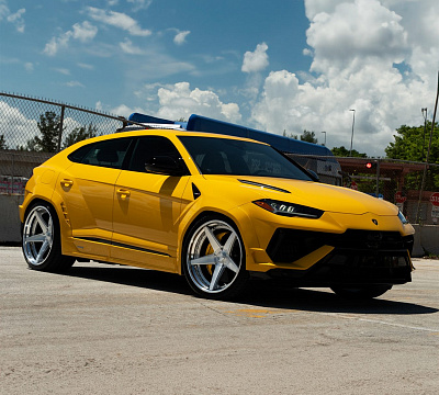 Фото дисков Anrky RS5.3 на Lamborghini Urus