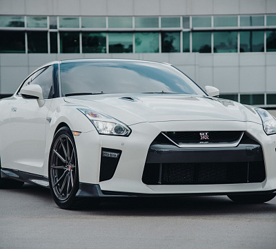 Фото дисков Vossen M-X2 на Nissan GT-R