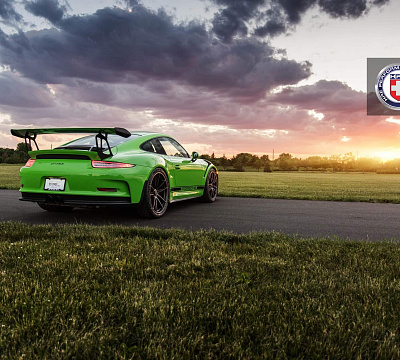 Фото дисков HRE P104 на Porsche 911 VII
