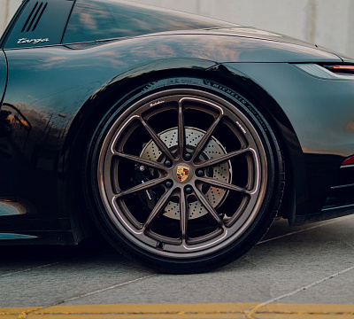 Фото дисков Brixton Forged R11-RS на Porsche 911 VIII