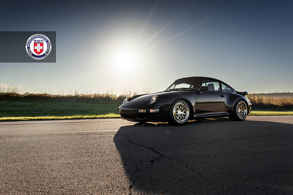 Фото дисков HRE 300 Глянцевая шампань на Porsche 911 IV