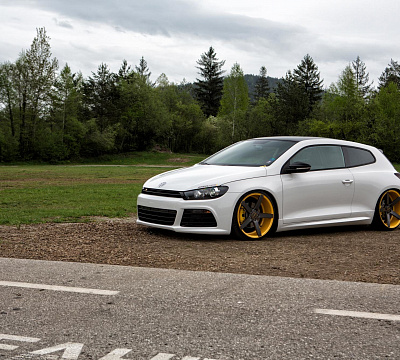 Фото дисков Vossen CV3 на Volkswagen Scirocco III