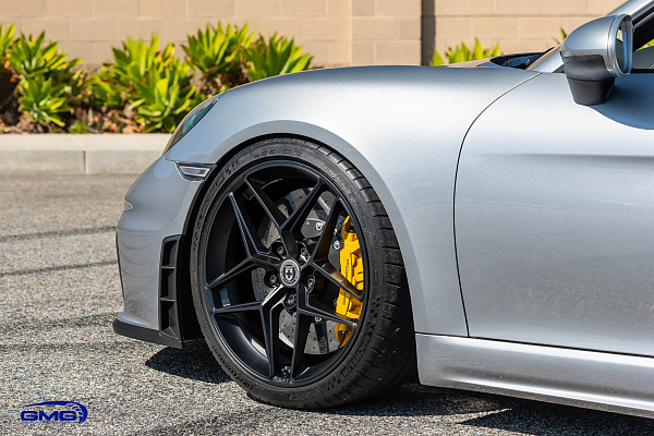 Фото дисков HRE FF11 Черный сатин на Porsche Cayman II