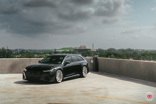 Фото дисков Vossen S21-02 Глянцевый лак на Audi A/RS 6 (C8)