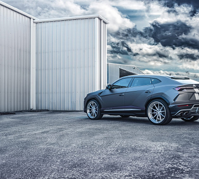Фото дисков Anrky AN38 на Lamborghini Urus