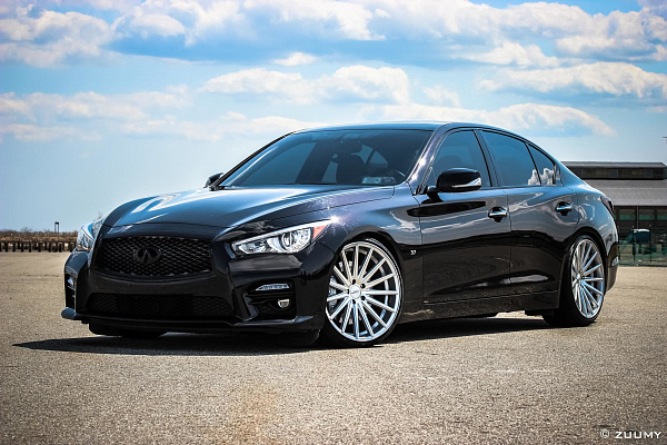 Фото дисков Vossen VFS-2 Серебро на Infiniti Q50