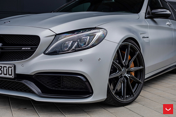 Фото дисков Vossen HF-3 Глянцевый темный лак на Mercedes-Benz C-Class (W205)