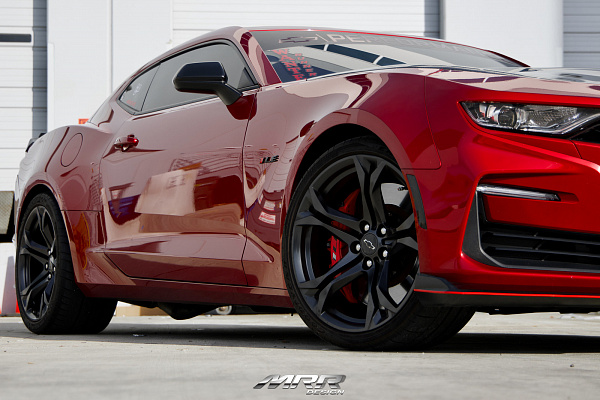 Фото дисков MRR M017 Черный сатин на Chevrolet Camaro VI