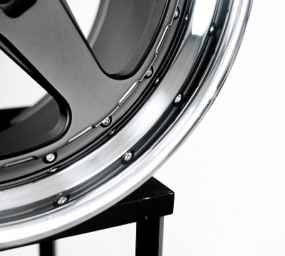 Strasse Wheels S5 Track