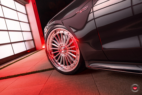 Фото дисков Vossen GEN-04 (3-piece) Глянцевый лак на Mercedes-Benz S-Class (W223)
