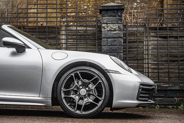 Фото дисков Kahn Type 11 Сатиновый графит на Porsche 911 VIII